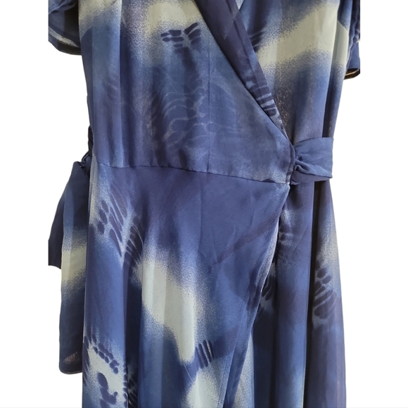 NWT Raga Down The River Wrap Dress in Navy Large Full Wrap Maxi Length Revolve - Picture 5 of 9